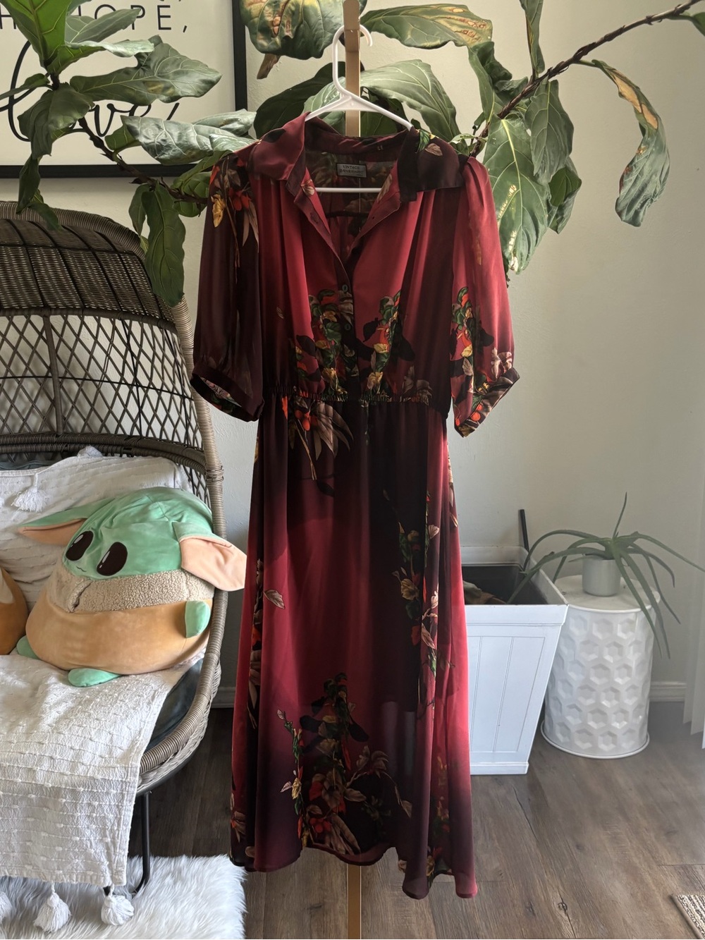 Vintage Burgundy Floral Midi Dress